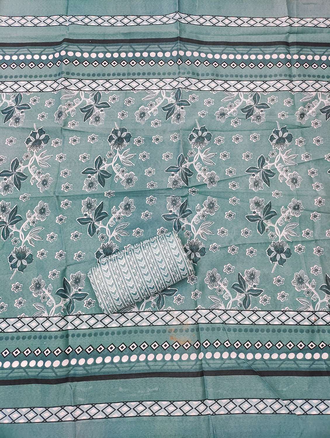 women floral printed unstitched suit set - 22430796 -  Standard Image - 3