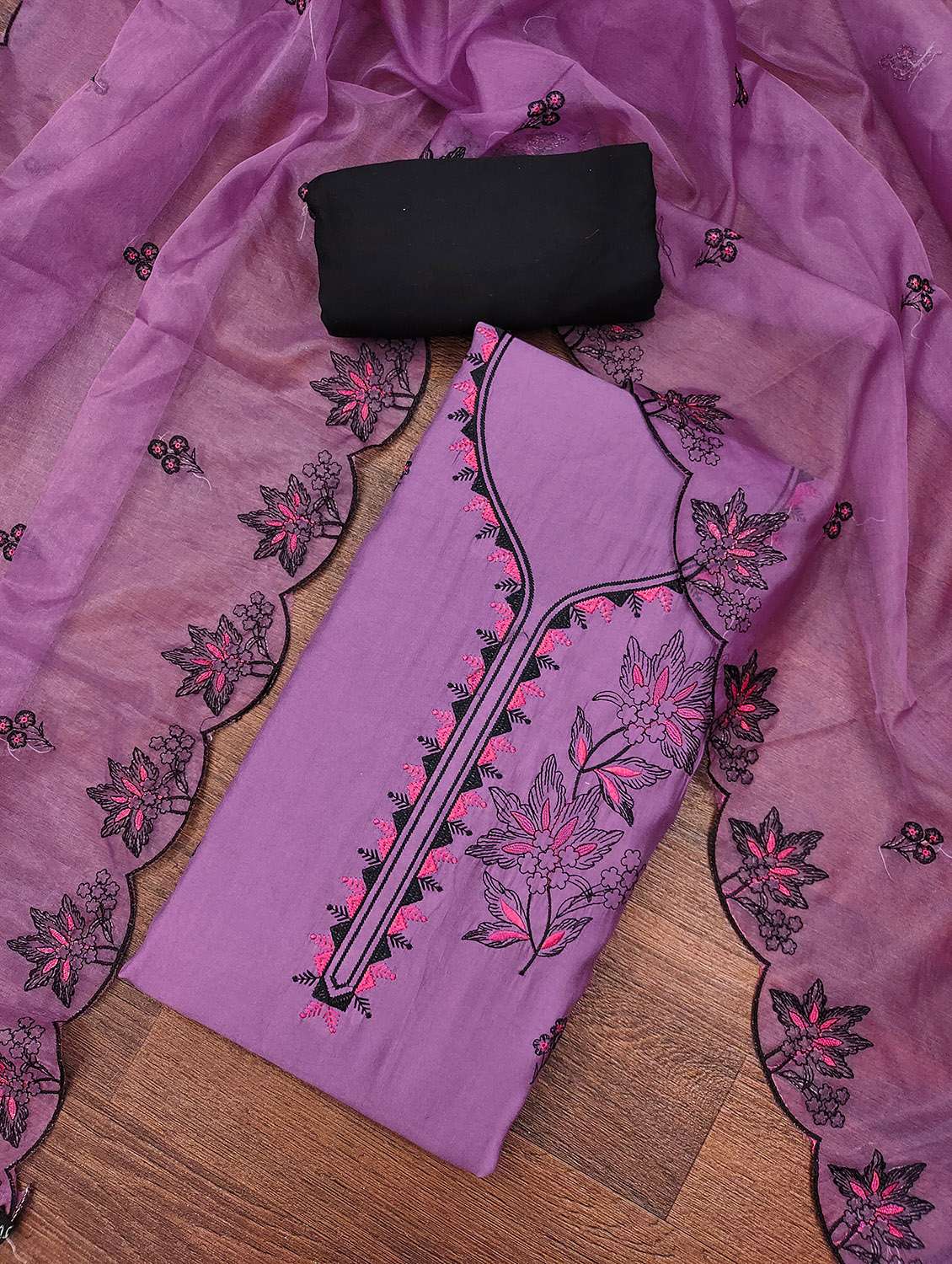 women solid with work unstitched suit set