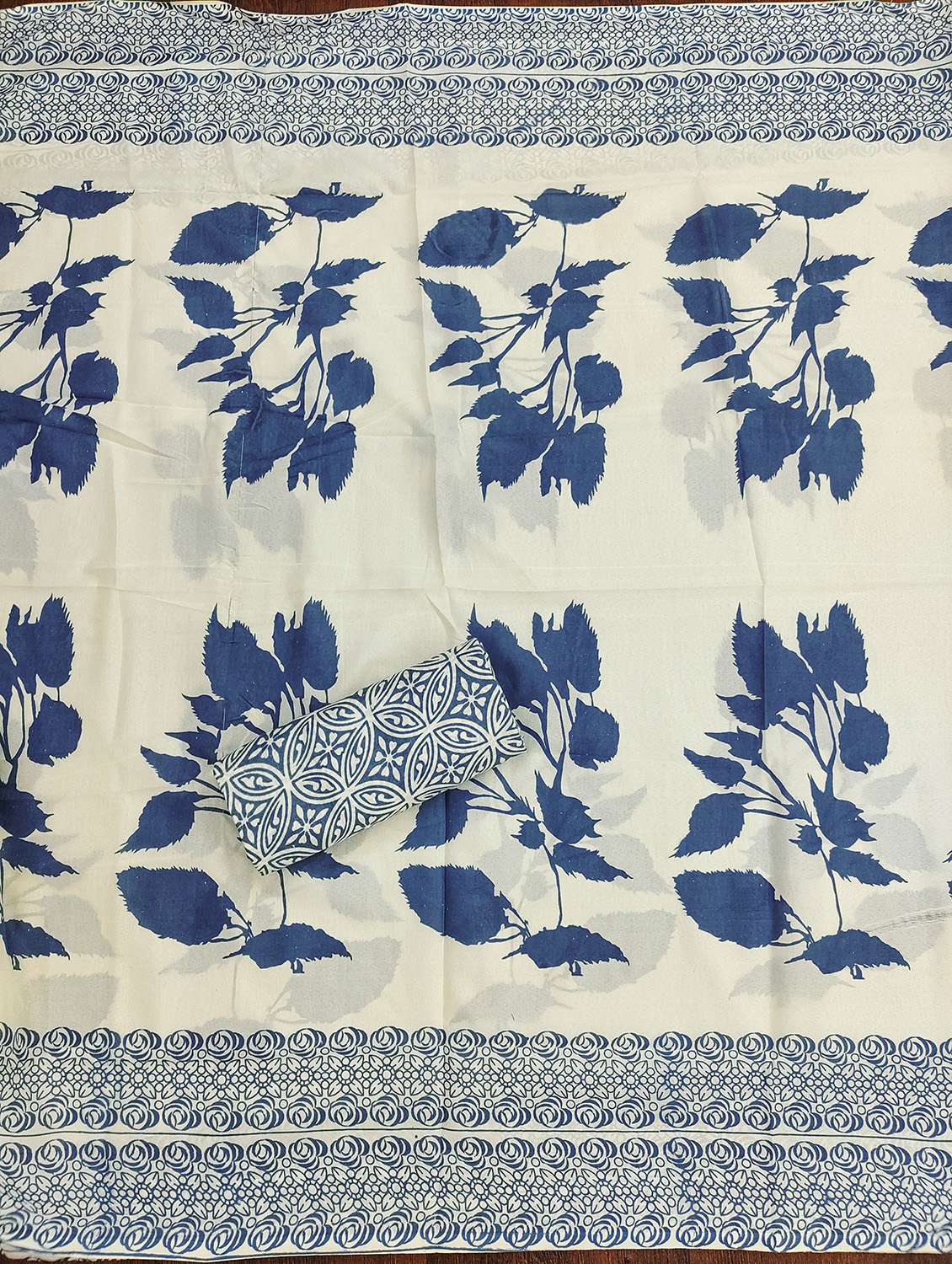 women printed unstitched suit set - 22431065 -  Standard Image - 3