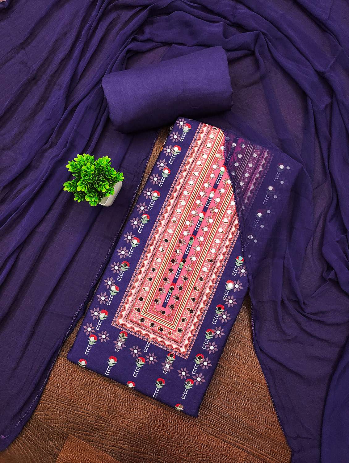 women printed unstitched suit set