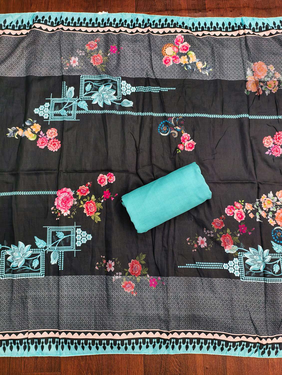 women printed unstitched suit set - 22431356 -  Standard Image - 3