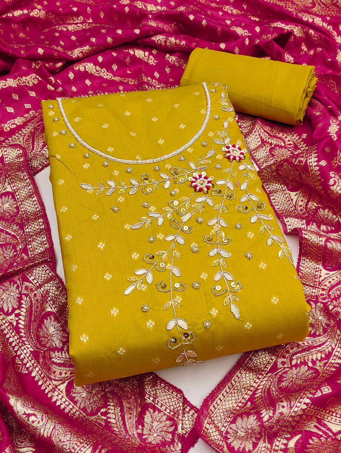 women self design unstitched suit set - 22431390 -  Standard Image - 3