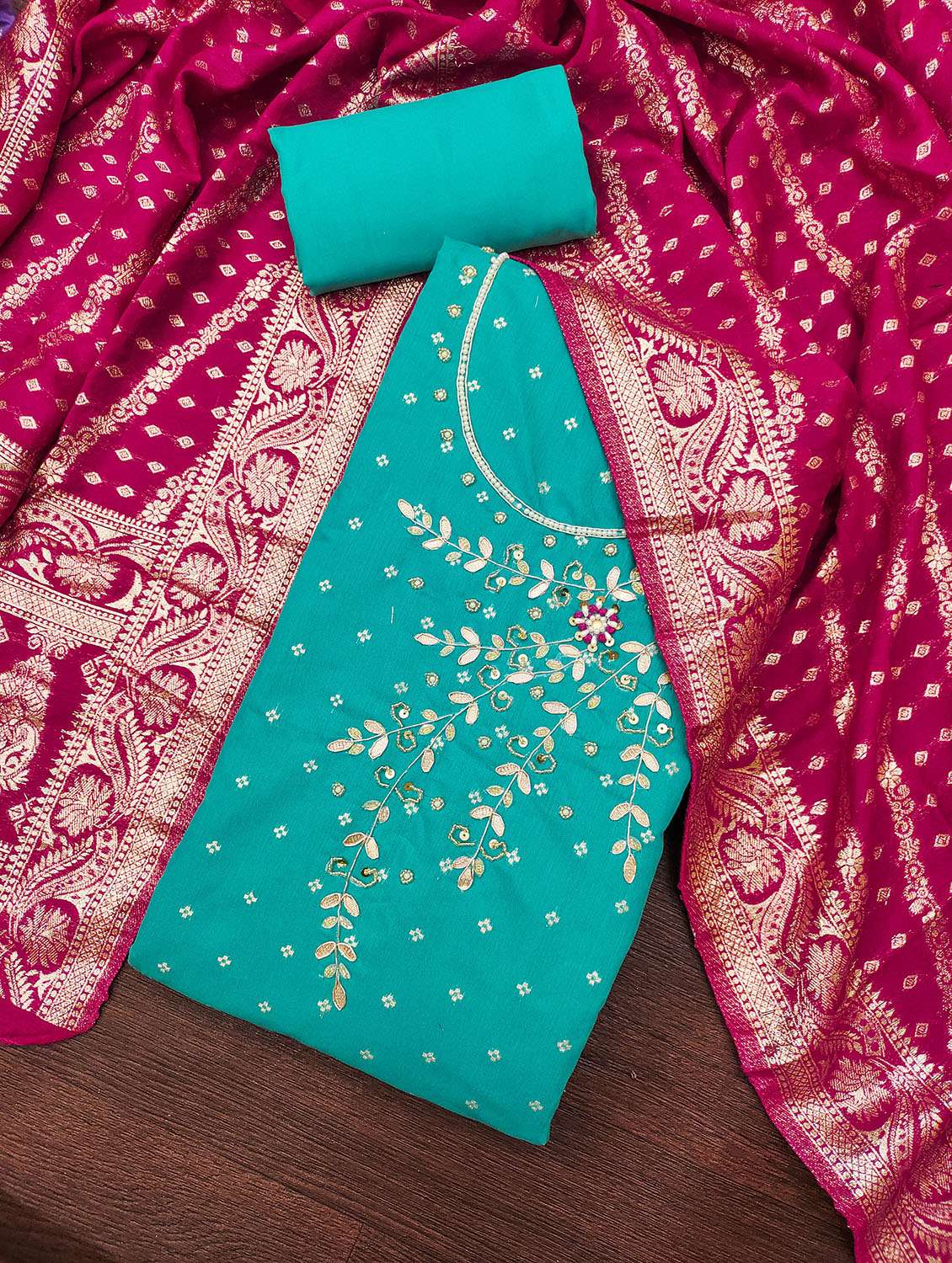 women self design unstitched suit set