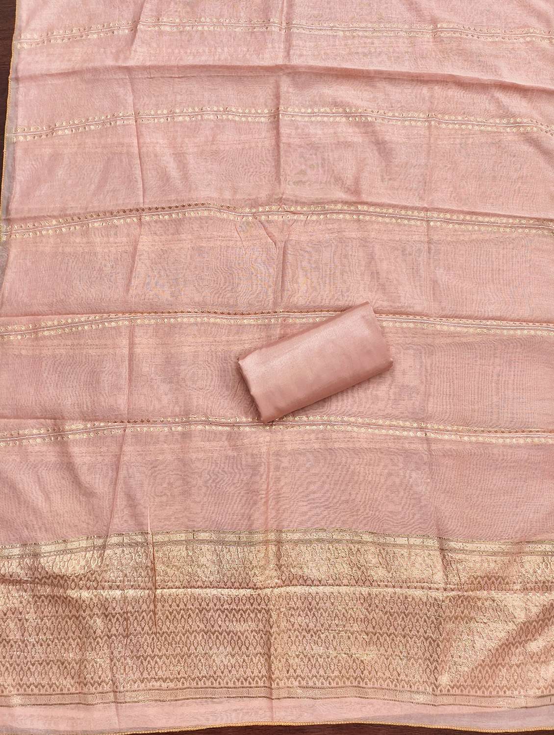 women self design unstitched suit set - 22431522 -  Standard Image - 3