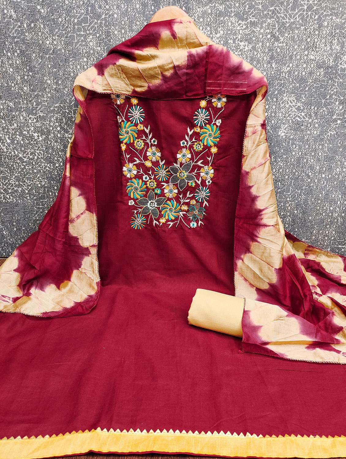 women solid with work unstitched suit set - 22431530 -  Standard Image - 3