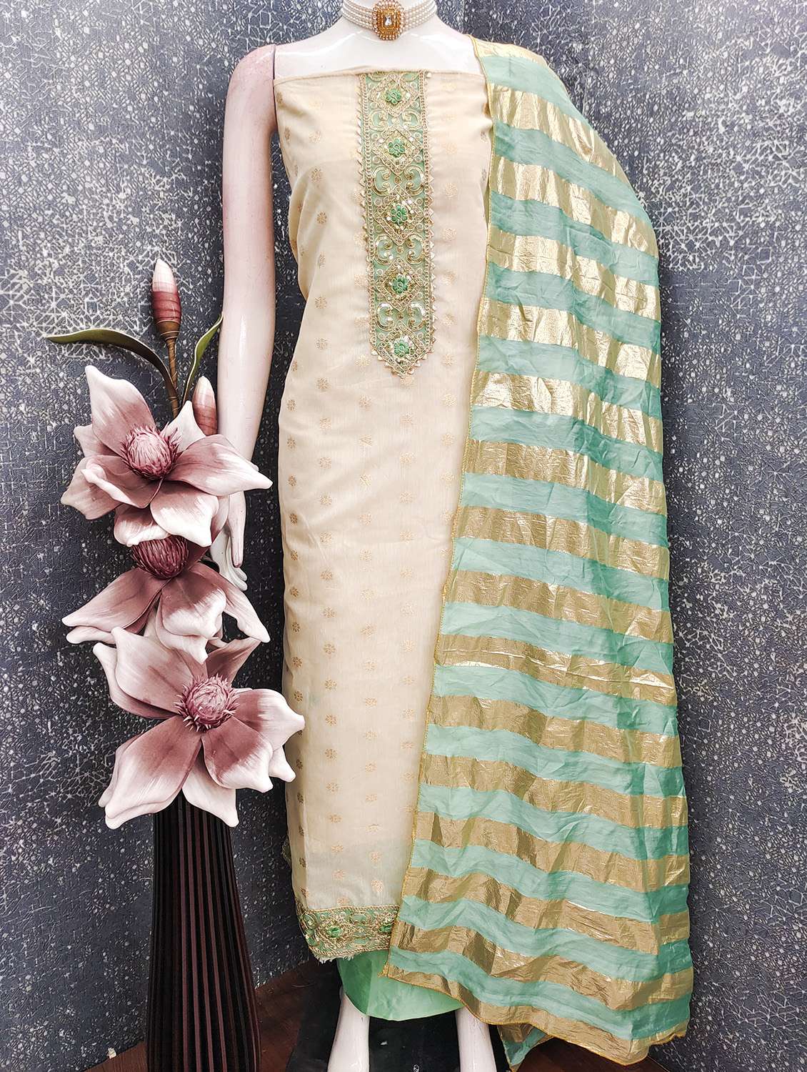 women self design embroidered unstitched suit set - 22431906 -  Standard Image - 3