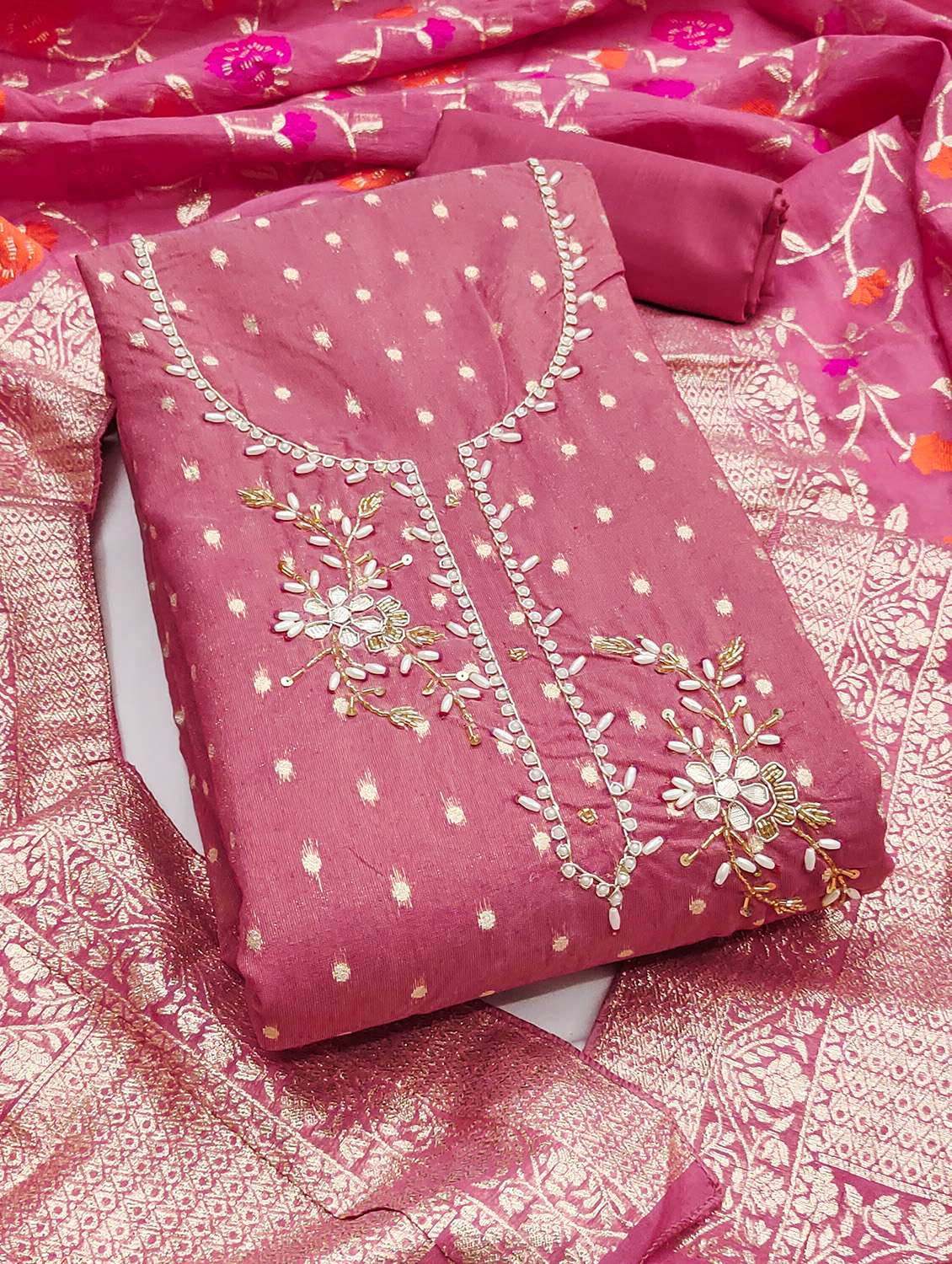 women self design unstitched suit set