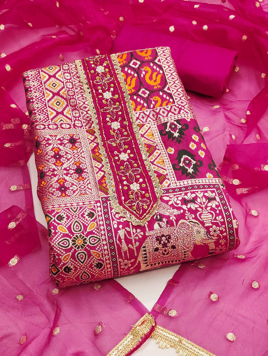 women self design unstitched suit set