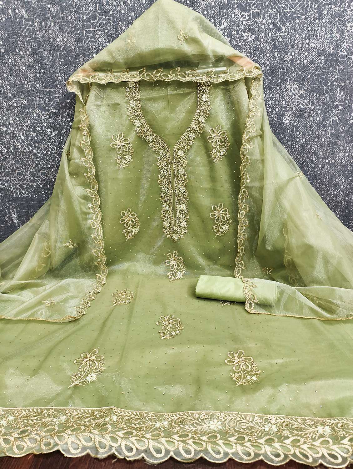 women solid with work unstitched suit set - 22432105 -  Standard Image - 3