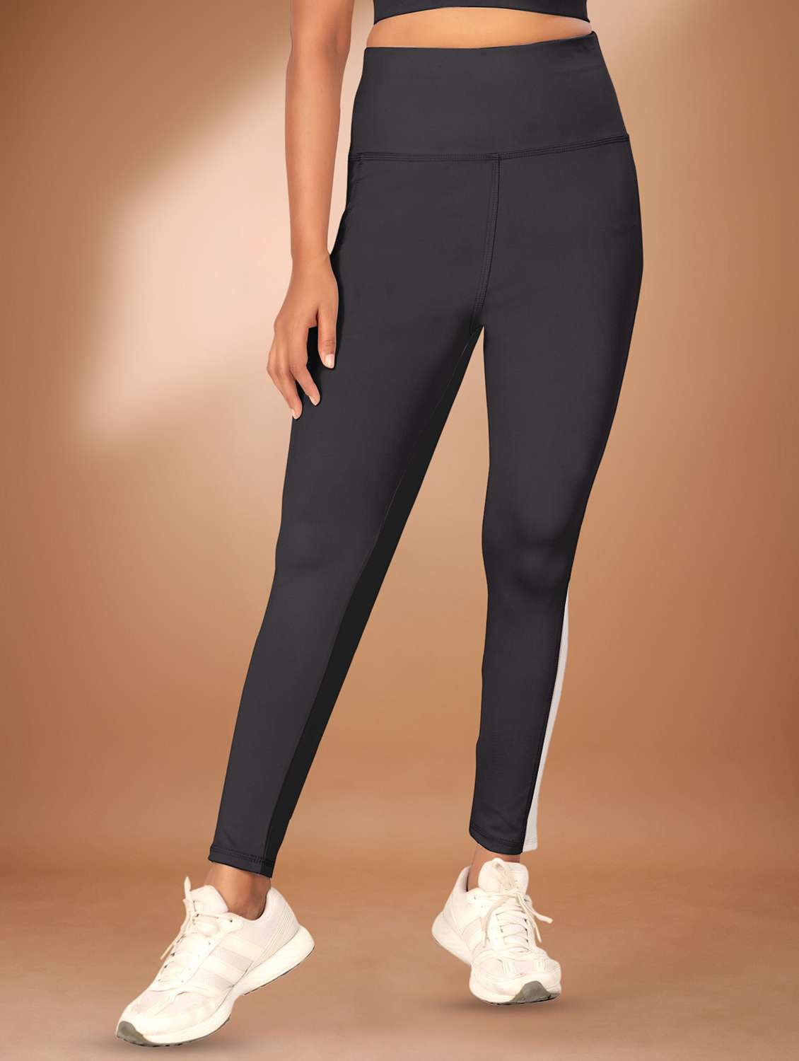 women tapered mid rise yoga pants