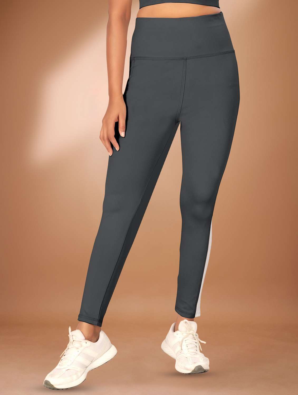 women tapered mid rise yoga pants