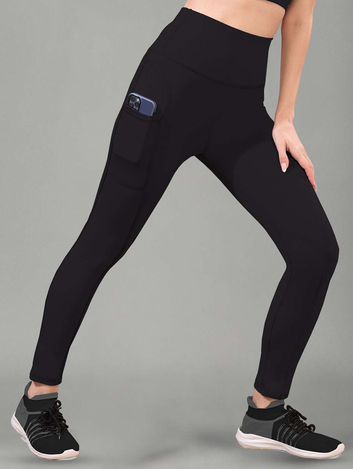 women solid high rise yoga pants