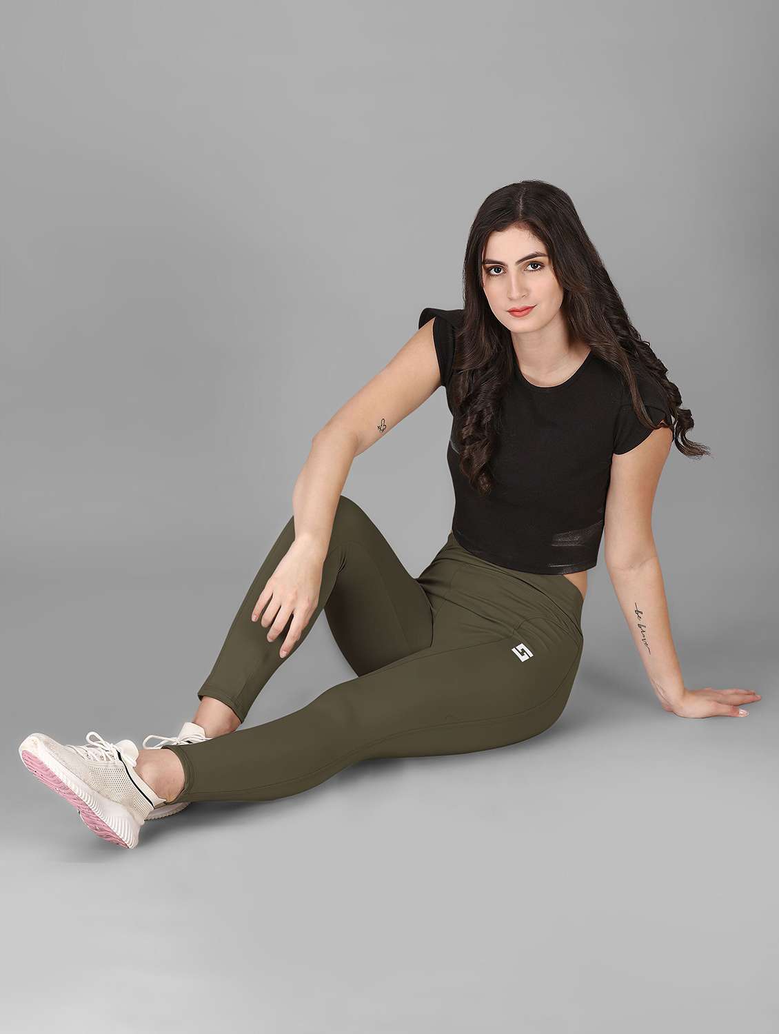 women solid mid rise yoga pants - 22432285 -  Standard Image - 3