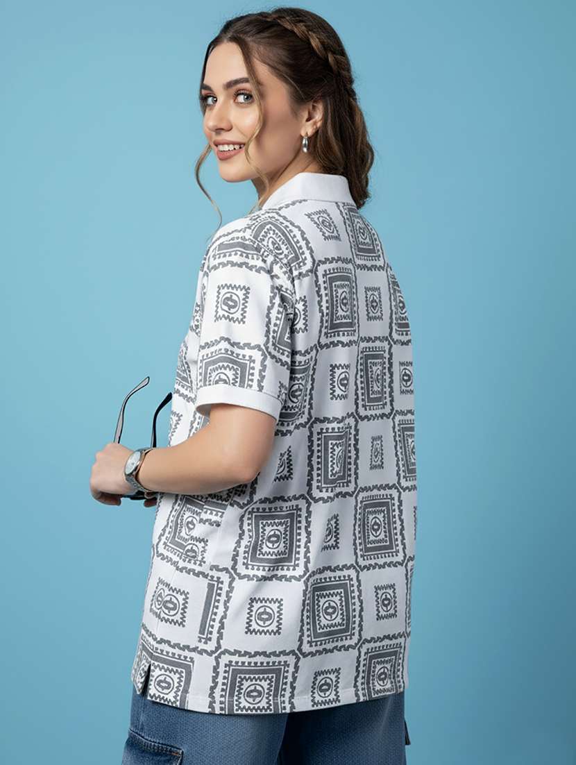 women printed short sleeve oversized polo t-shirt - 22432787 -  Standard Image - 3