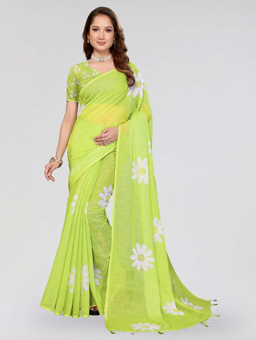 women printed casual wear saree with blouse