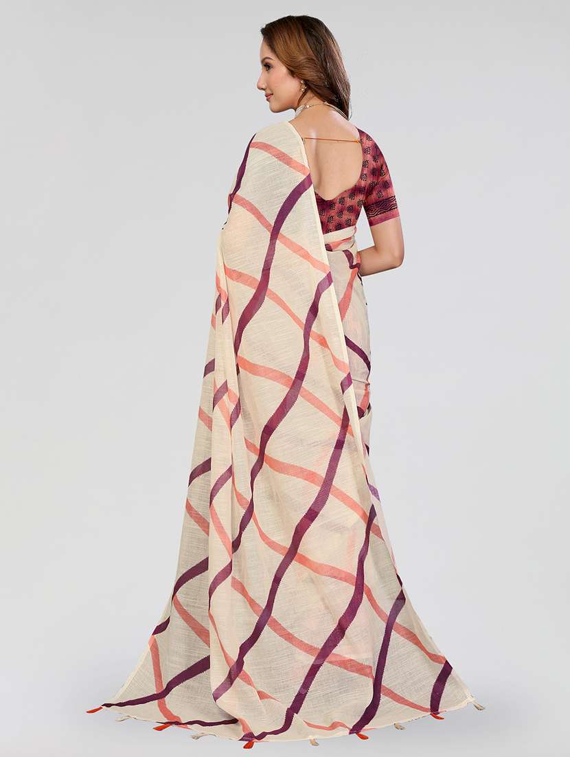 women printed casual wear saree with blouse - 22432877 -  Standard Image - 3