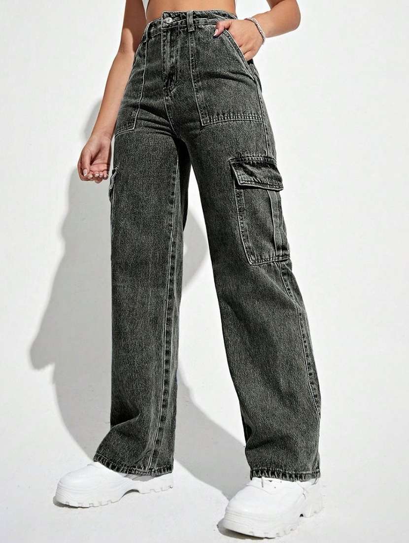 women solid high rise denim cargo