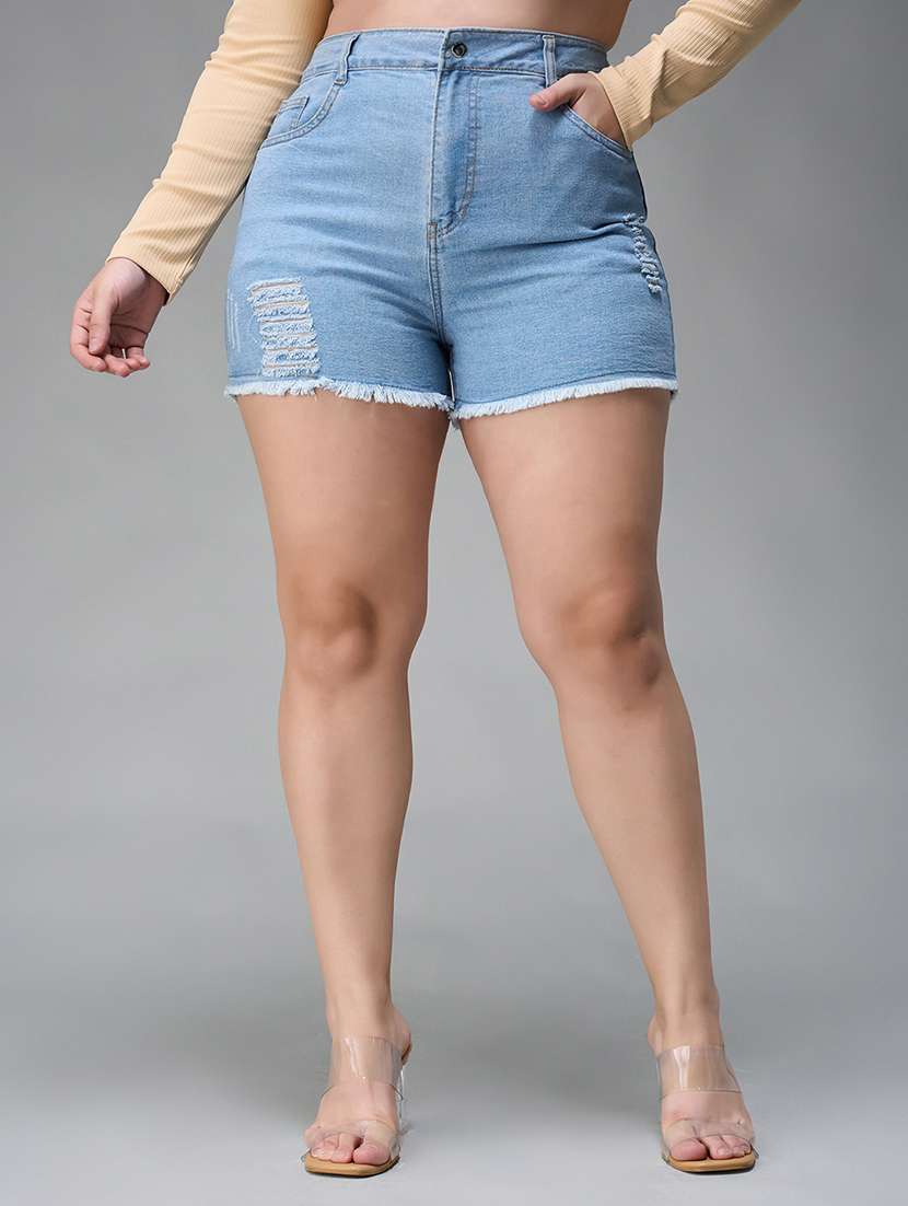 women distrseed high rise denim shorts