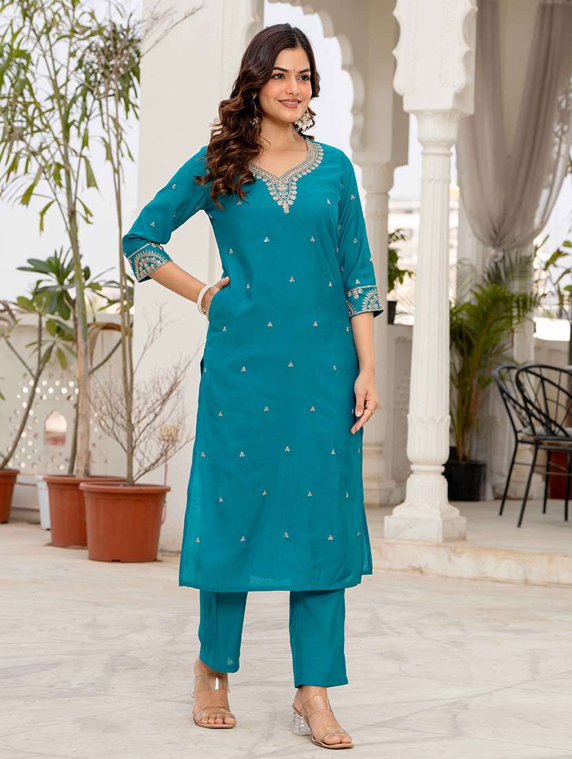 women solid with work three quarter sleeve kurta pant with dupatta set - 22433920 -  Standard Image - 3