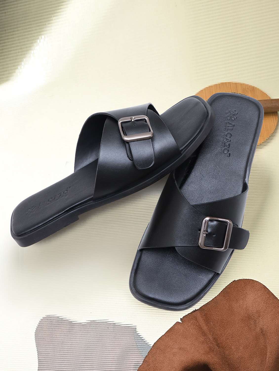 men solid slip on sandal
