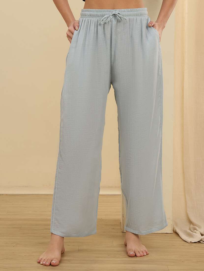 women solid mid rise loungewear pajama