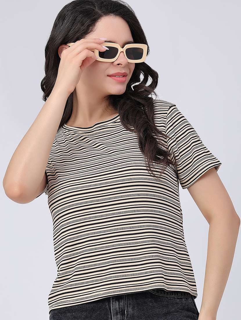 women printed round neck regular t-shirt