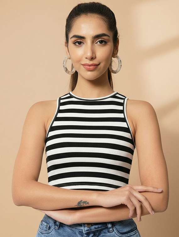 women striped sleeveless crop top