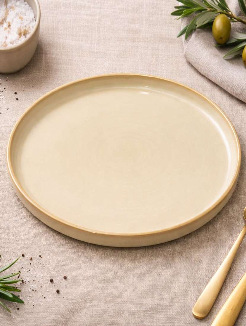 dinner plate