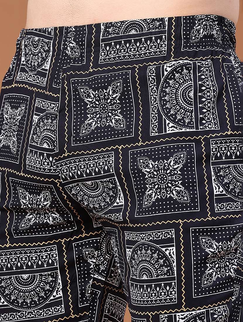 men printed short sleeves shirt and shorts co-ord set - 22438332 -  Standard Image - 5