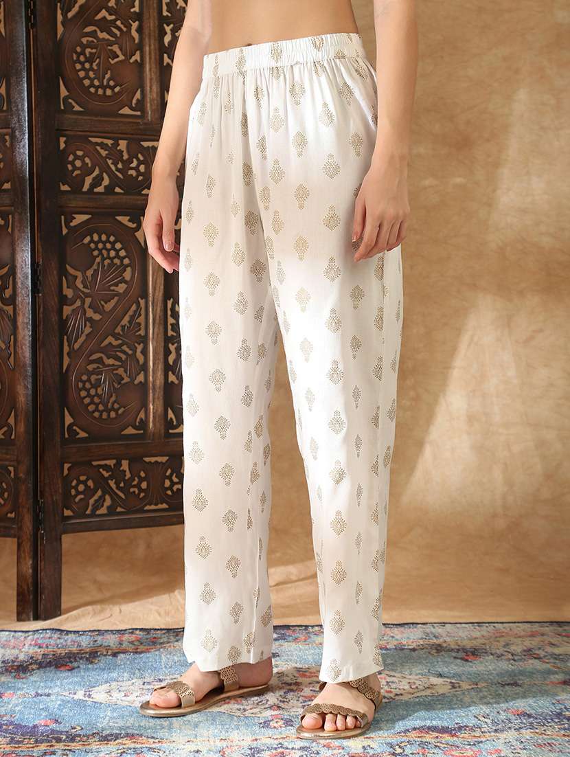 women off white kurta pant set - 22438507 -  Standard Image - 5