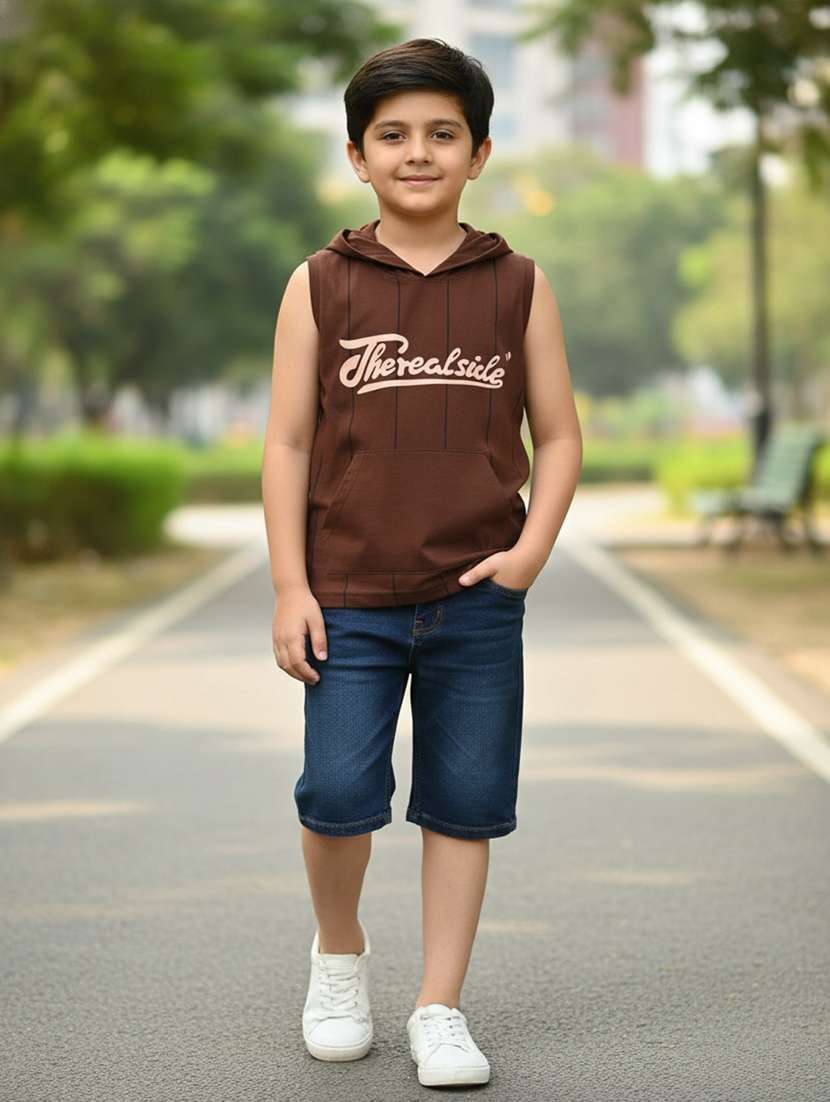 boys printed sleeveless hooded t-shirt