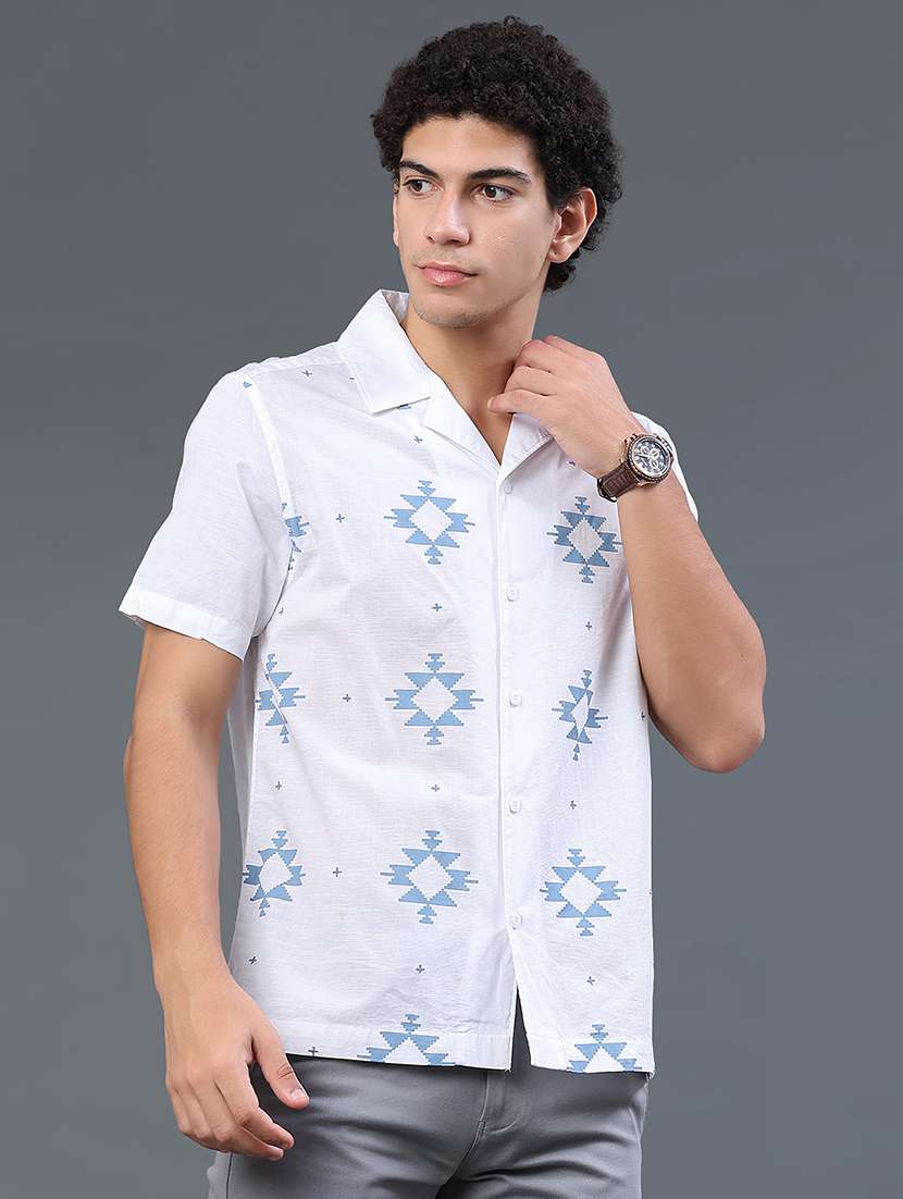men printed short sleeve regular fit casual shirt - 22438758 -  Standard Image - 3