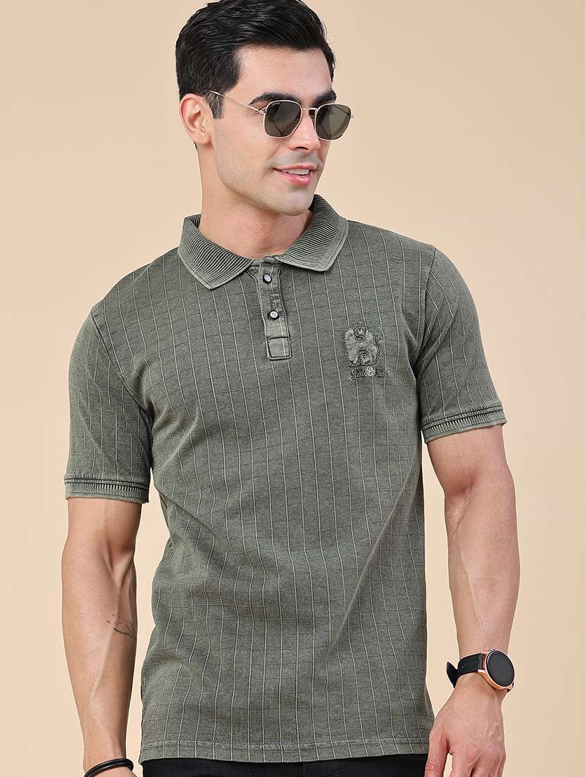 men textured short sleeve slim fit polo t-shirt
