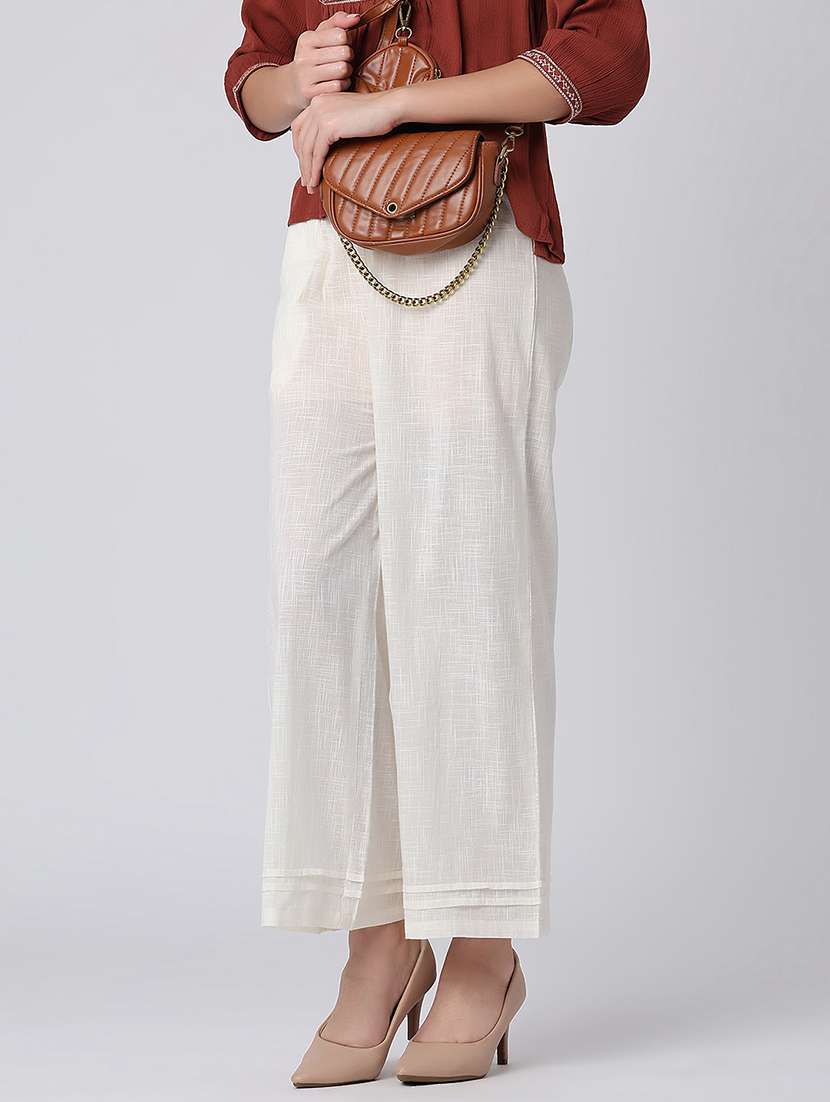 women solid mid rise straight fit trouser