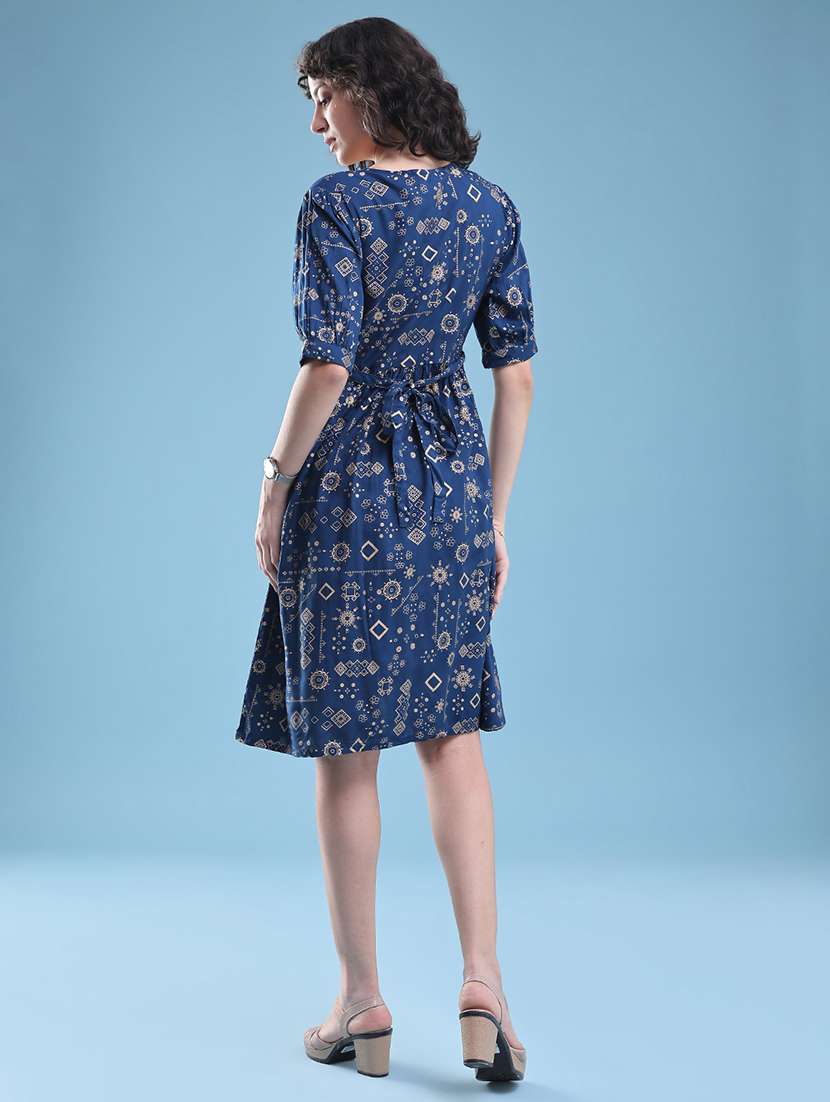 Women Printed Short Sleeves A-line Dress - 22439598 -  Standard Image - 5