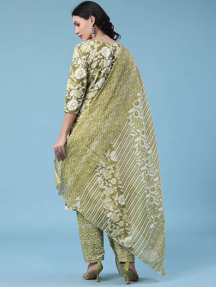 women printed three quarter sleeves kurta pant set with dupatta - 22439641 -  Standard Image - 3