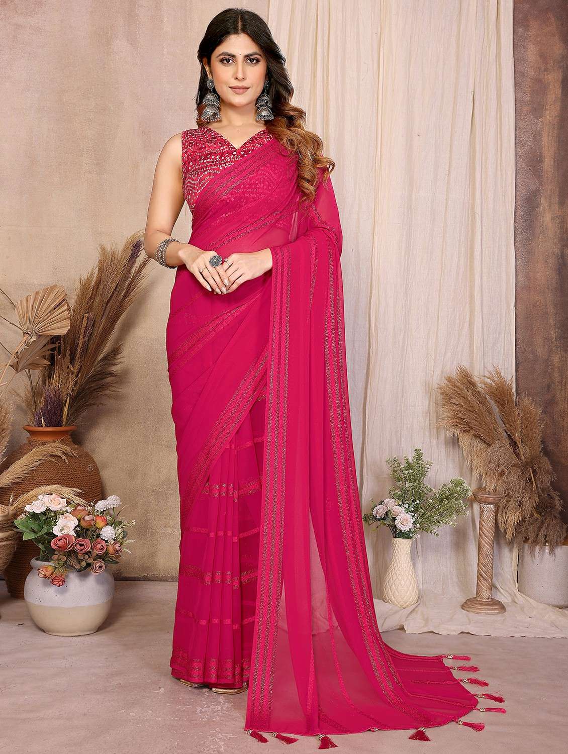 women self design plain saree with blouse