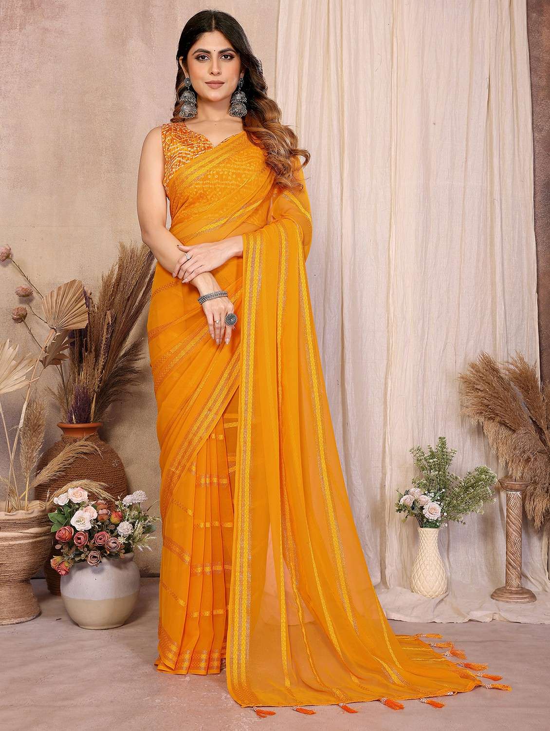 women self design plain saree with blouse