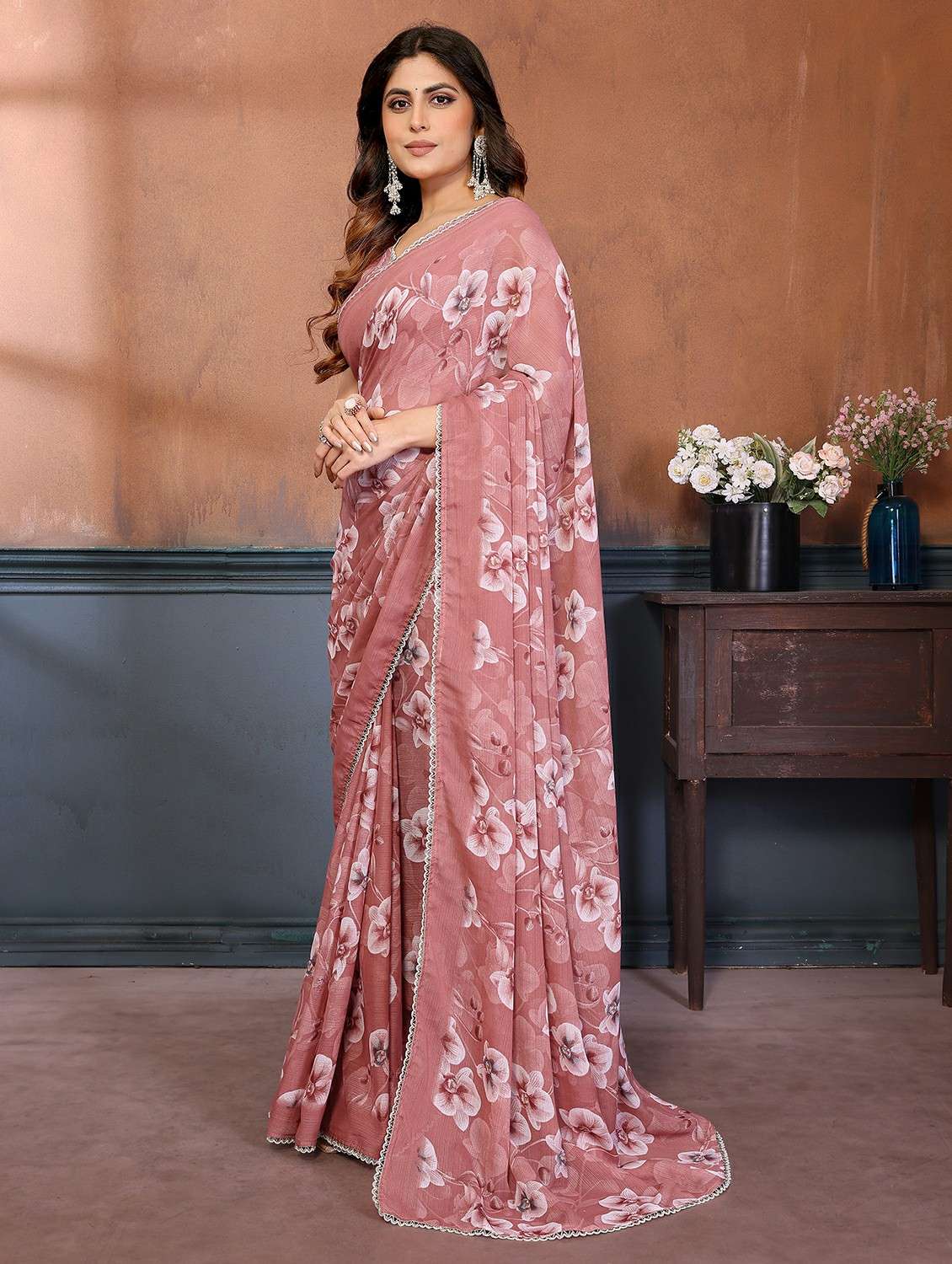 women floral printed saree with blouse - 22439666 -  Standard Image - 3