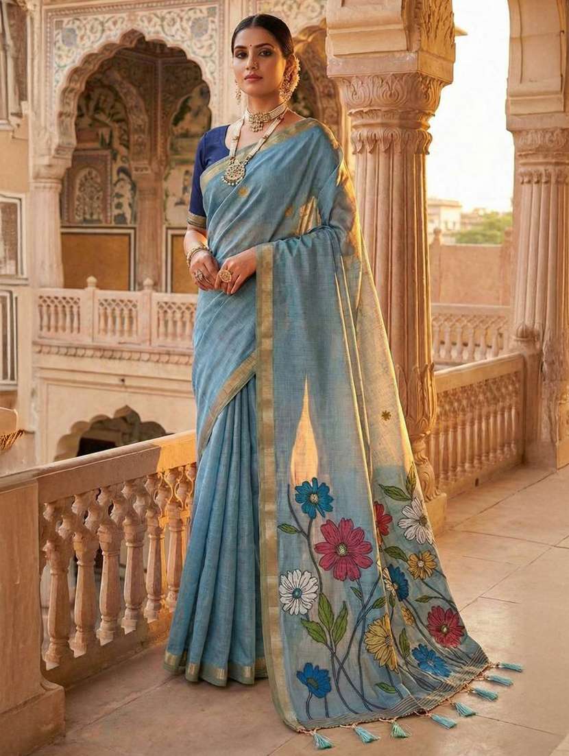 women floral printed saree with blouse