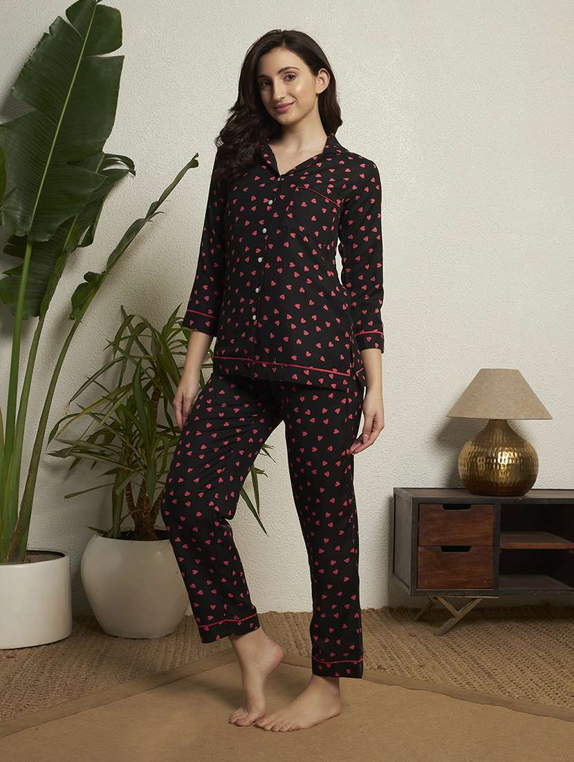 women black  printed rayon pyjama set nightwear set