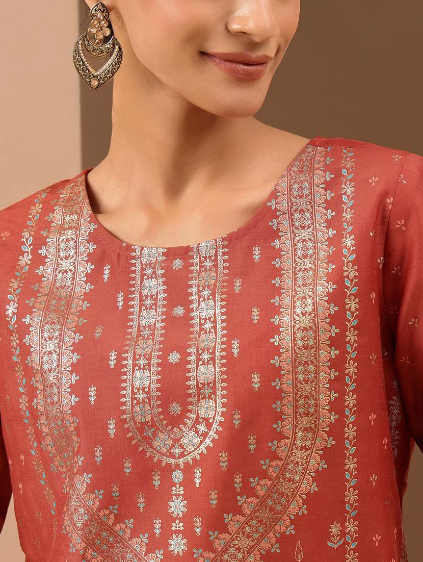 rust muslin kurta dupatta  set - 22439858 -  Standard Image - 5