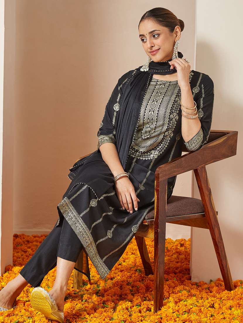 women black kurta dupatta set - 22439860 -  Standard Image - 3
