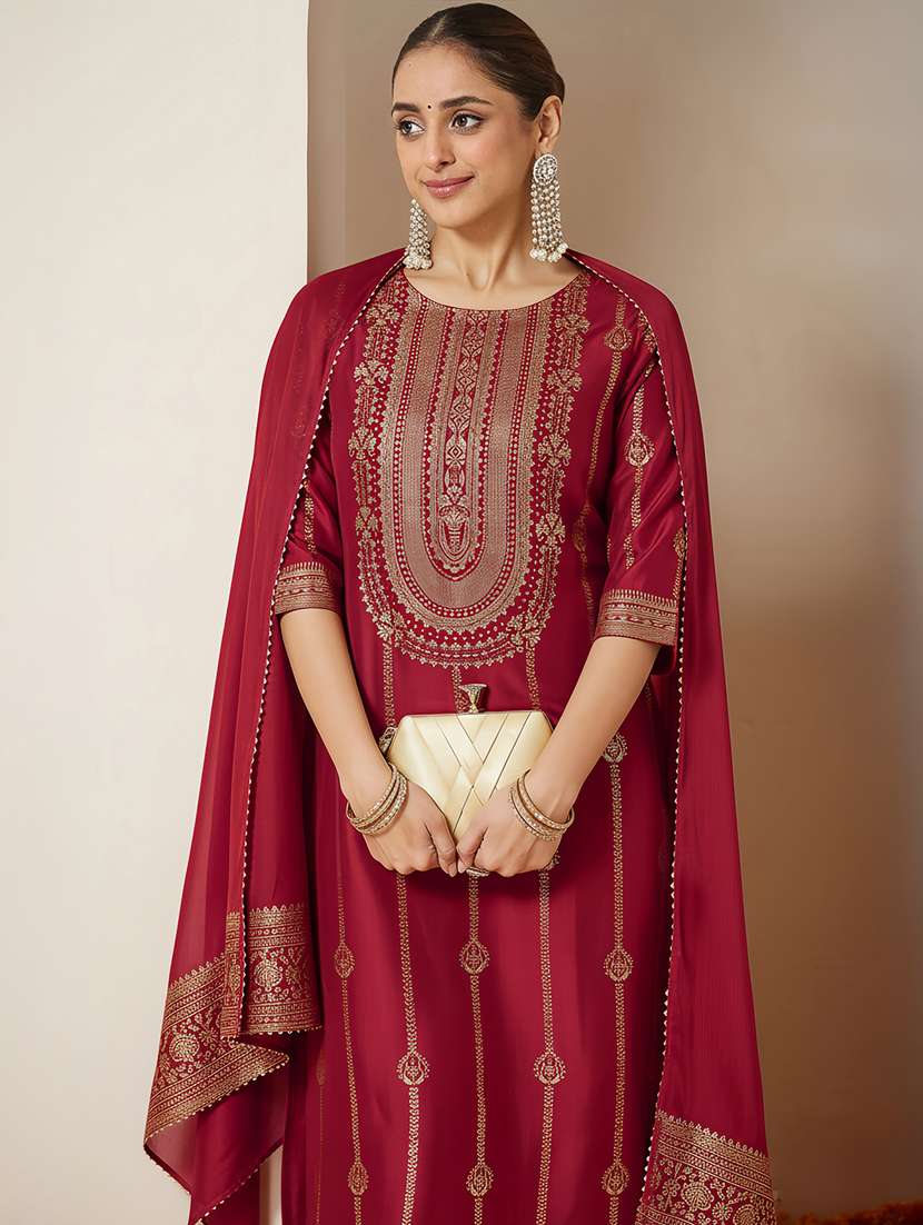 women maroon kurta dupatta set - 22439869 -  Standard Image - 5