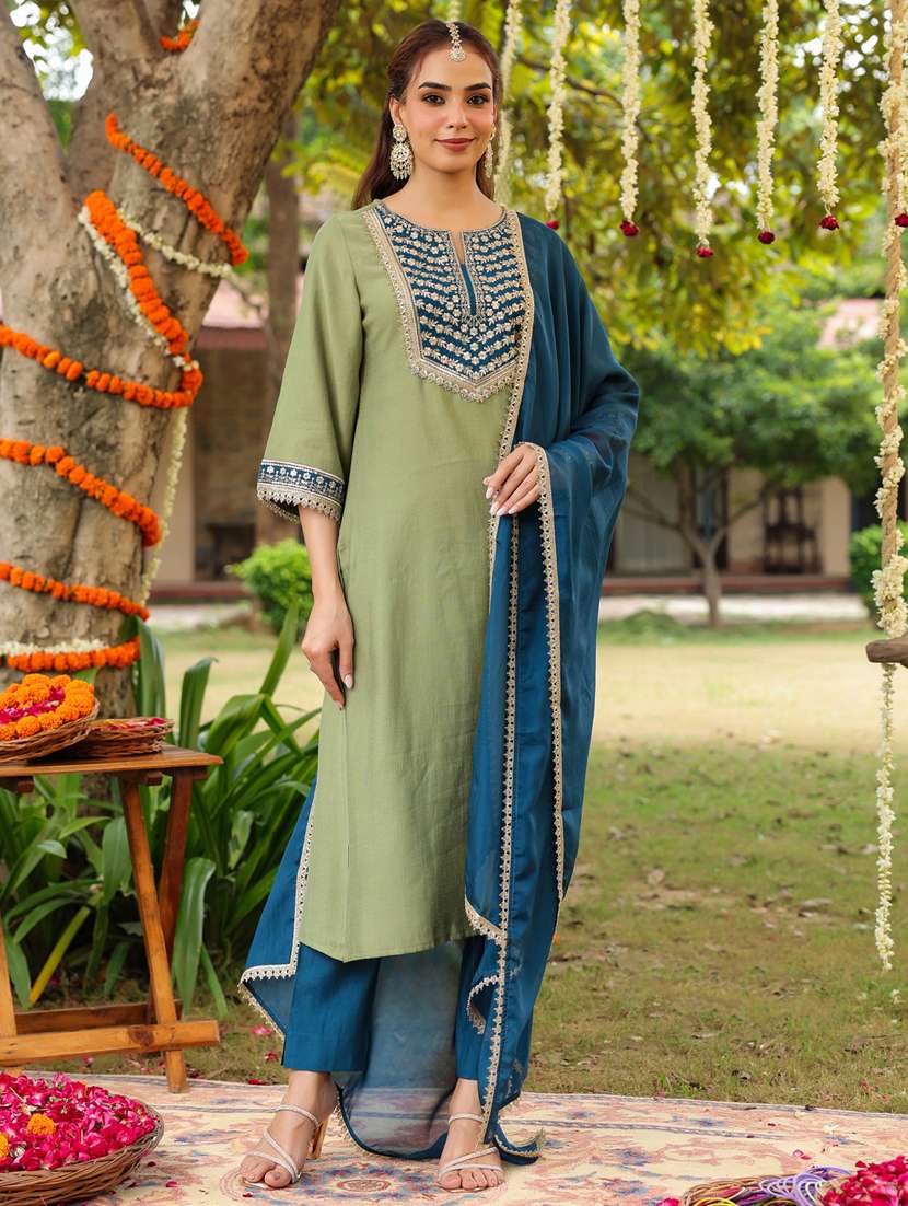 women green kurta dupatta set