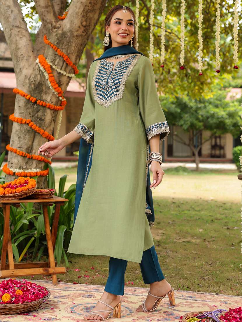 women green kurta dupatta set - 22439874 -  Standard Image - 3
