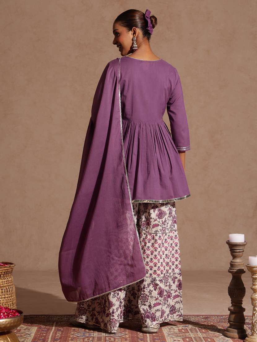 womenpink kurta dupatta set - 22439876 -  Standard Image - 5