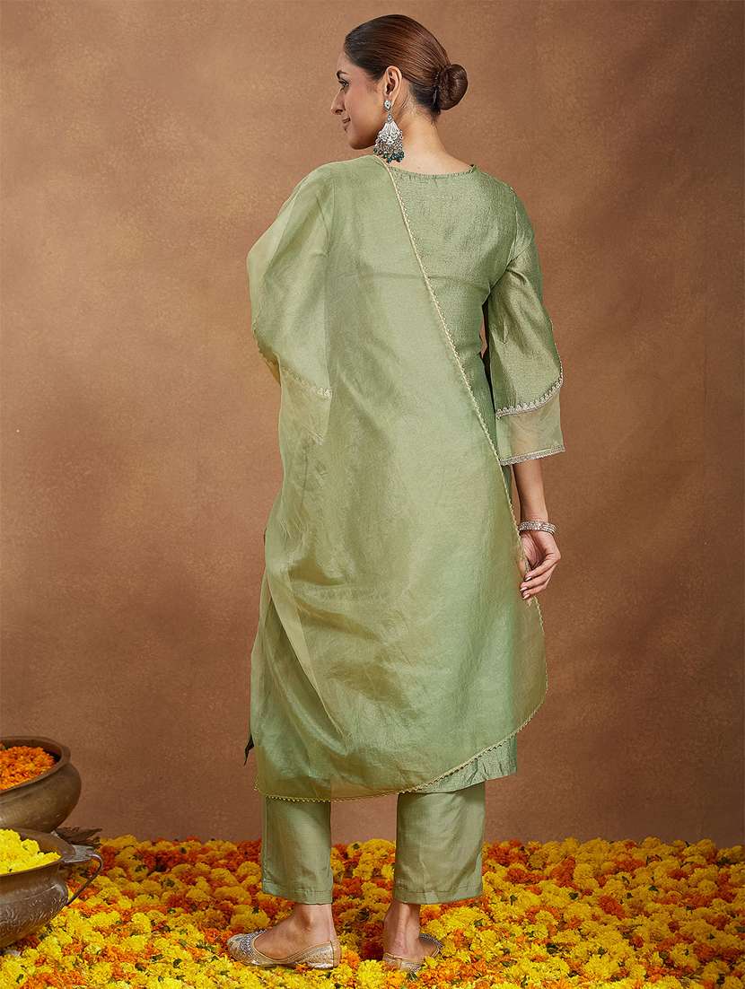 women green kurta dupatta set - 22439891 -  Standard Image - 5