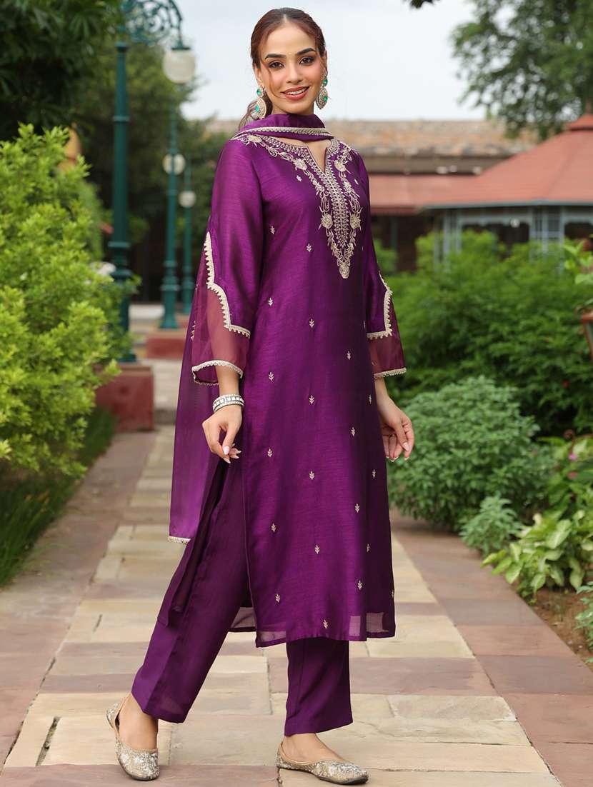 women purple kurta dupatta set - 22439896 -  Standard Image - 3