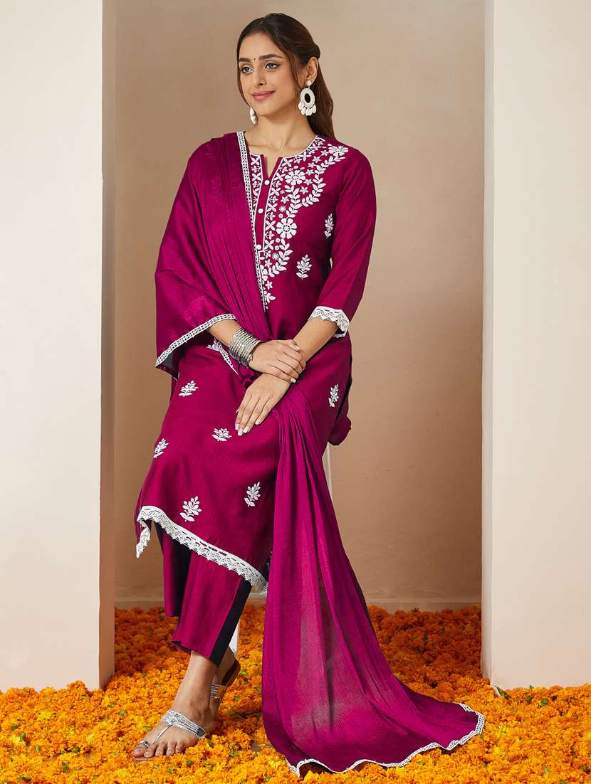 women pink kurta dupatta set - 22439901 -  Standard Image - 3